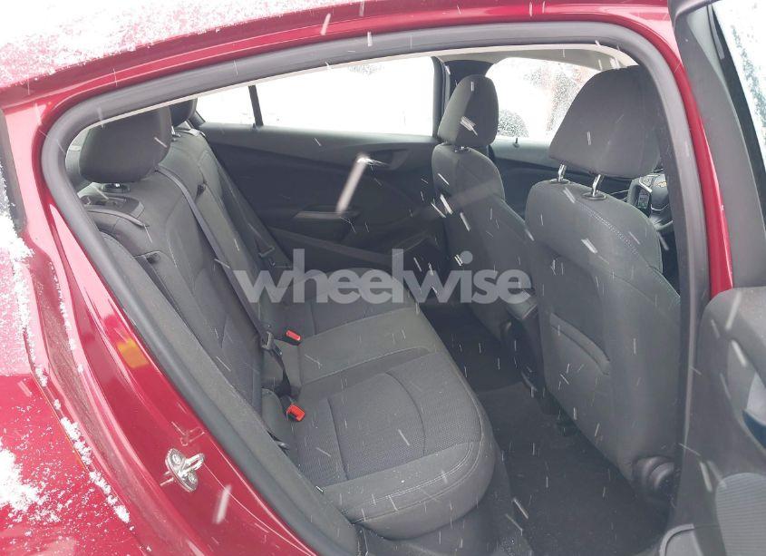 Photo 8 of 2017 Chevrolet Cruze LT AUTO (VIN 1G1BE5SMXH7200869)