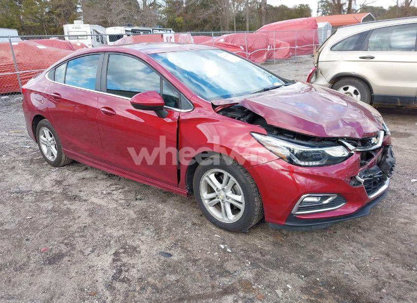 2017 Chevrolet Cruze LT AUTO (VIN 1G1BE5SMXH7222192) main photo