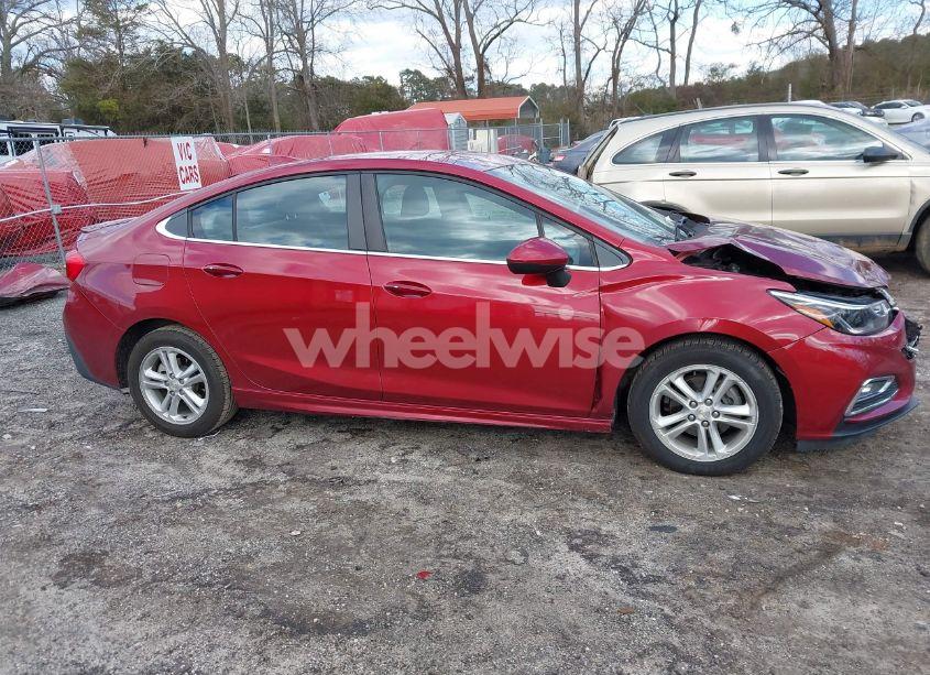 Photo 13 of 2017 Chevrolet Cruze LT AUTO (VIN 1G1BE5SMXH7222192)