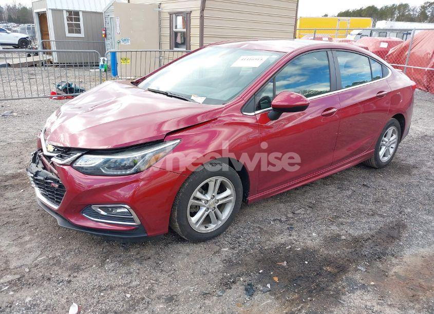 Photo 2 of 2017 Chevrolet Cruze LT AUTO (VIN 1G1BE5SMXH7222192)