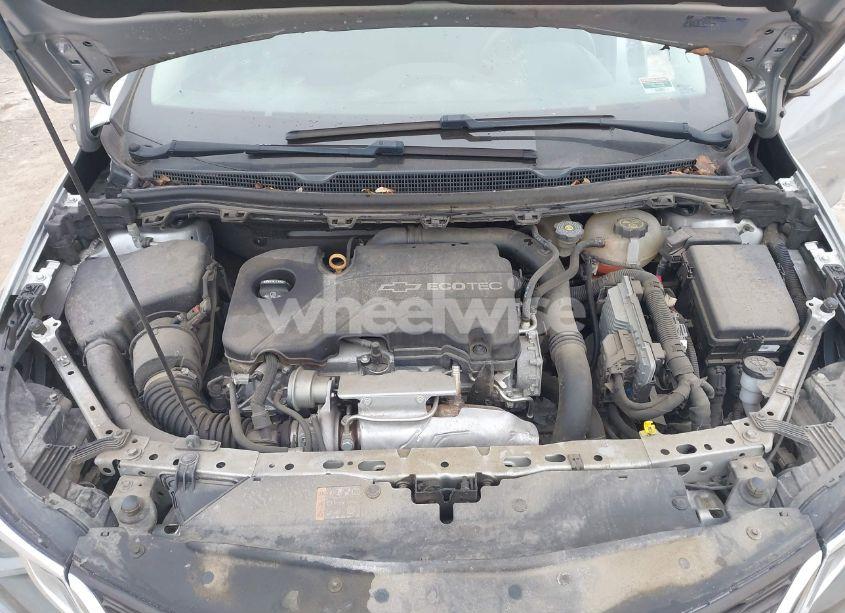 Photo 10 of 2017 Chevrolet Cruze LT AUTO (VIN 1G1BE5SMXH7233645)