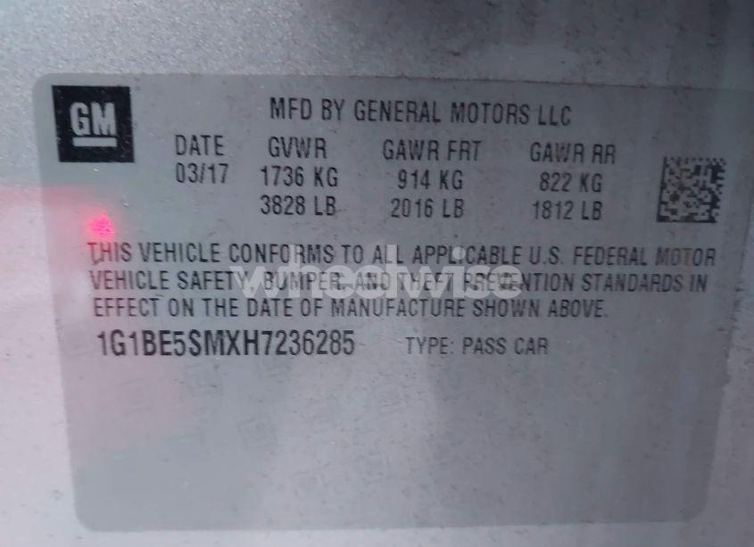 Photo 9 of 2017 Chevrolet Cruze LT AUTO (VIN 1G1BE5SMXH7236285)