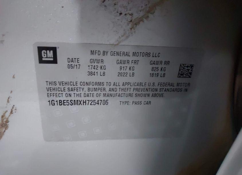 Photo 9 of 2017 Chevrolet Cruze LT AUTO (VIN 1G1BE5SMXH7254706)