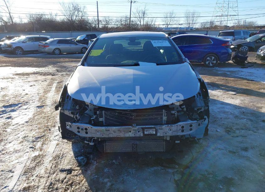 Photo 13 of 2017 Chevrolet Cruze LT AUTO (VIN 1G1BE5SMXH7260666)