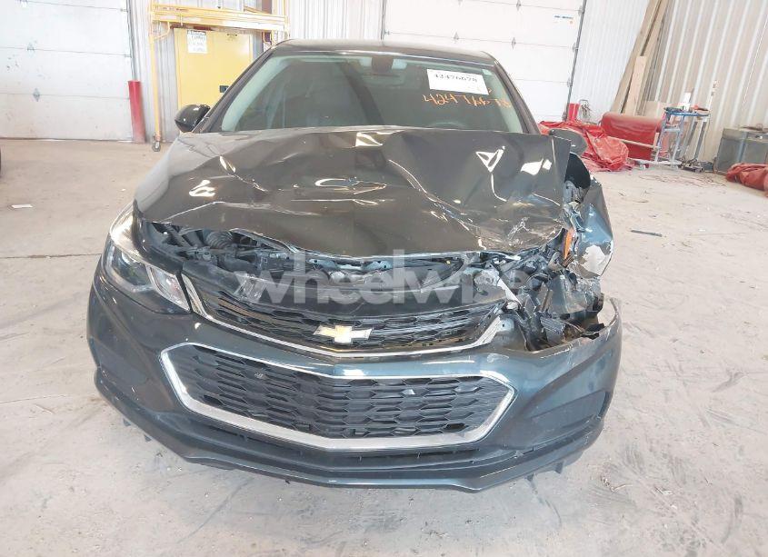Photo 6 of 2018 Chevrolet Cruze LT AUTO (VIN 1G1BE5SMXJ7101698)