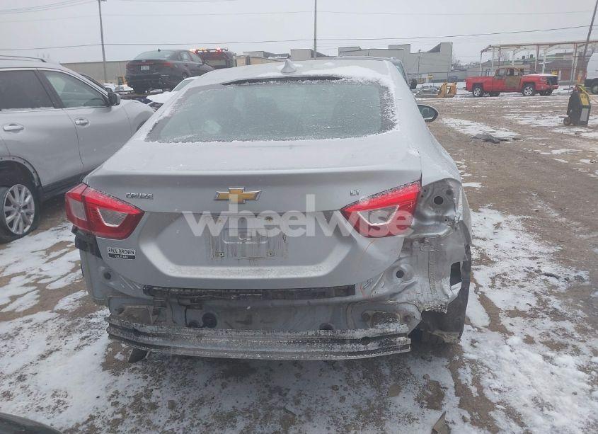 Photo 17 of 2018 Chevrolet Cruze LT AUTO (VIN 1G1BE5SMXJ7103922)