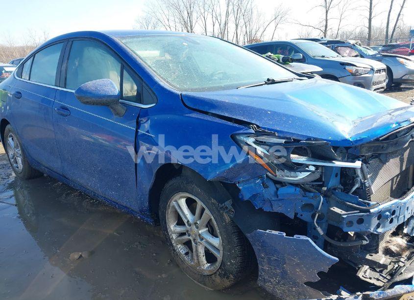 Photo 13 of 2018 Chevrolet Cruze LT AUTO (VIN 1G1BE5SMXJ7205561)