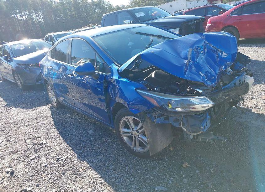 2018 Chevrolet Cruze LT AUTO (VIN 1G1BE5SMXJ7210663) main photo