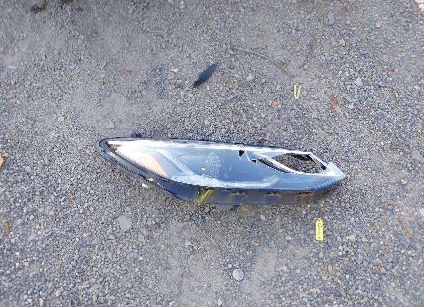 Photo 12 of 2018 Chevrolet Cruze LT AUTO (VIN 1G1BE5SMXJ7217998)