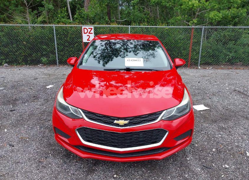 Photo 6 of 2018 Chevrolet Cruze LT AUTO (VIN 1G1BE5SMXJ7219721)