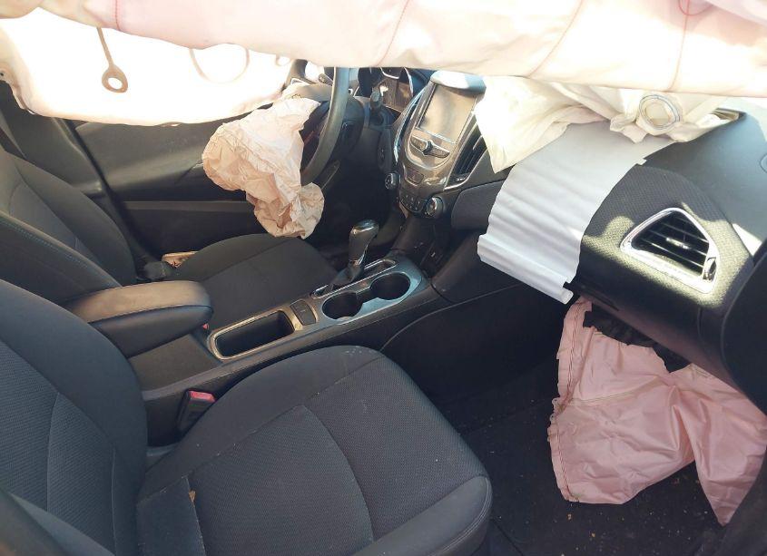 Photo 5 of 2018 Chevrolet Cruze LT AUTO (VIN 1G1BE5SMXJ7223574)