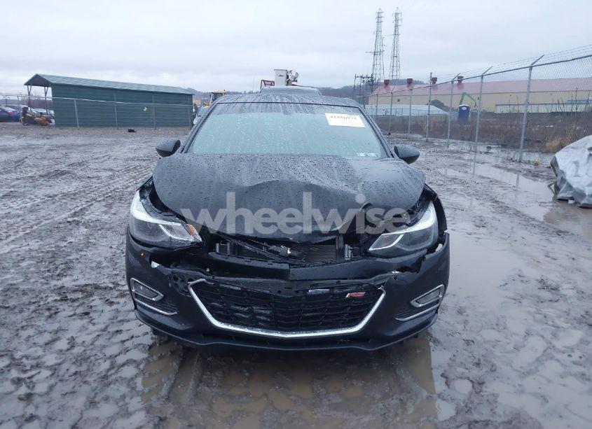 Photo 12 of 2018 Chevrolet Cruze LT AUTO (VIN 1G1BE5SMXJ7247180)