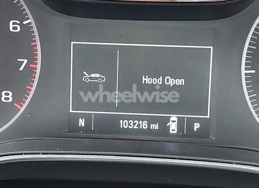 Photo 15 of 2019 Chevrolet Cruze LT (VIN 1G1BE5SMXK7100519)