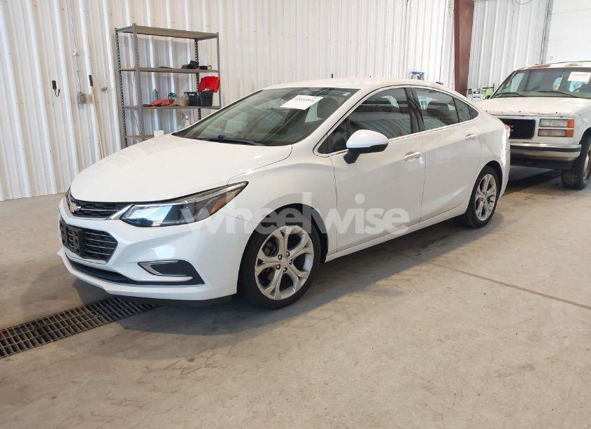 Photo 2 of 2017 Chevrolet Cruze PREMIER AUTO (VIN 1G1BF5SM0H7183268)