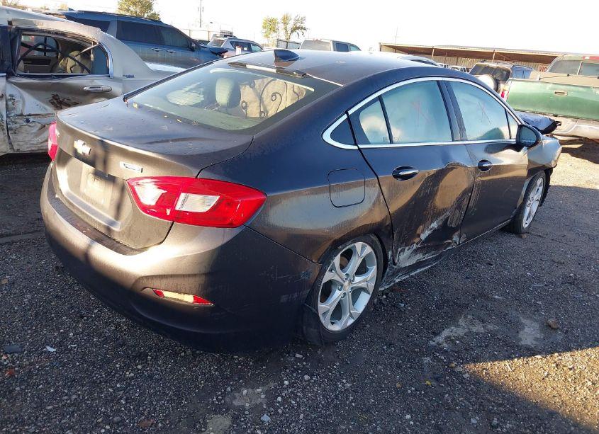 Photo 4 of 2017 Chevrolet Cruze PREMIER AUTO (VIN 1G1BF5SM2H7242918)