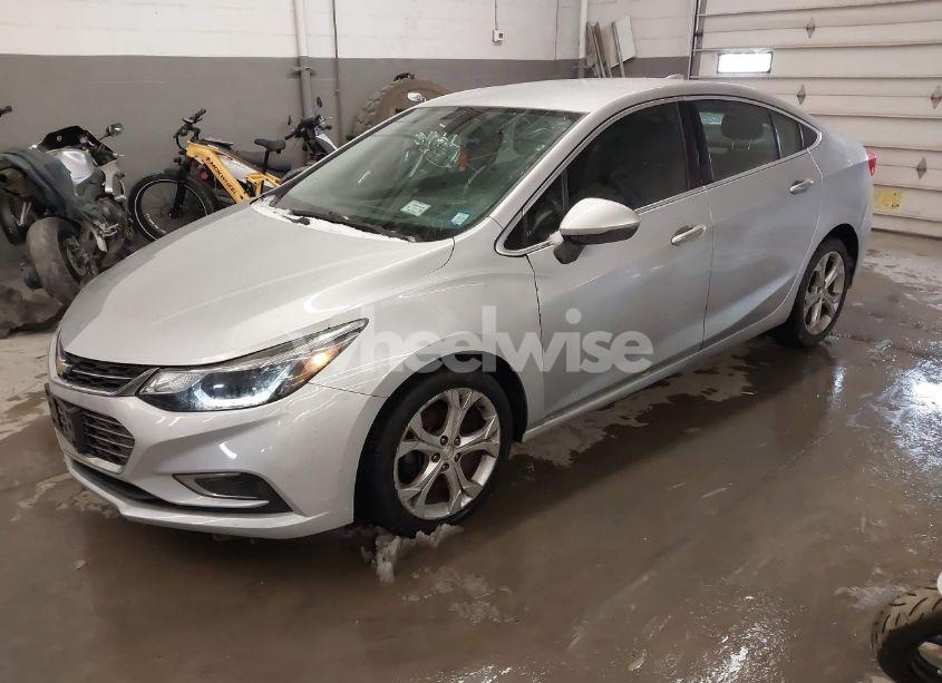 Photo 2 of 2017 Chevrolet Cruze PREMIER AUTO (VIN 1G1BF5SM3H7167131)