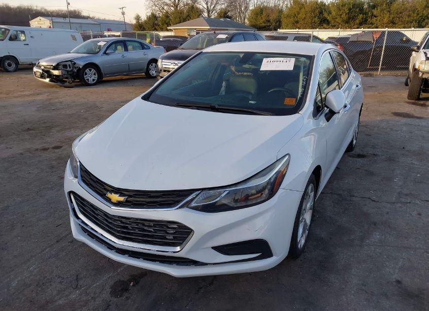 Photo 2 of 2017 Chevrolet Cruze PREMIER AUTO (VIN 1G1BF5SM3H7177058)
