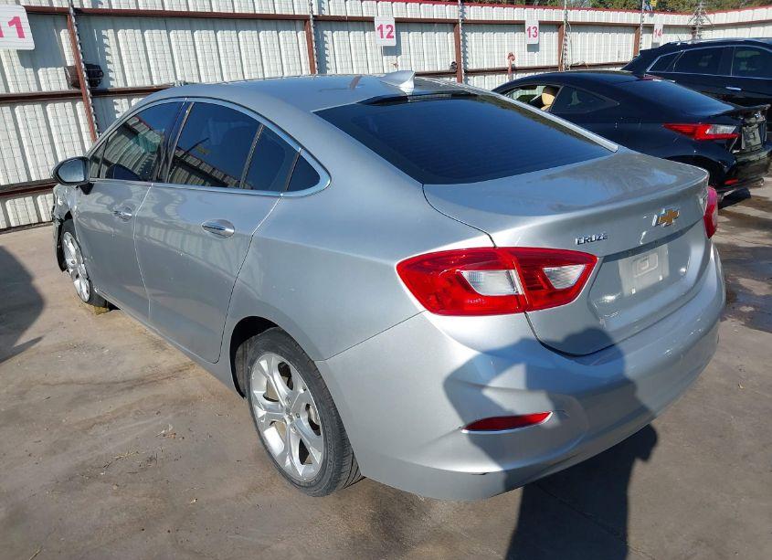 Photo 3 of 2017 Chevrolet Cruze PREMIER AUTO (VIN 1G1BF5SM3H7249361)