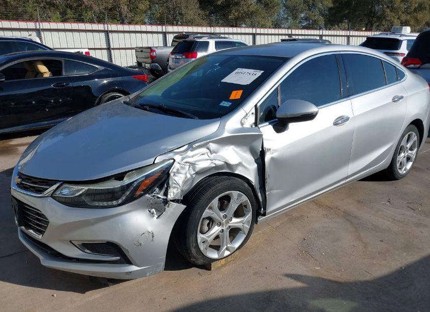 Photo 6 of 2017 Chevrolet Cruze PREMIER AUTO (VIN 1G1BF5SM3H7249361)