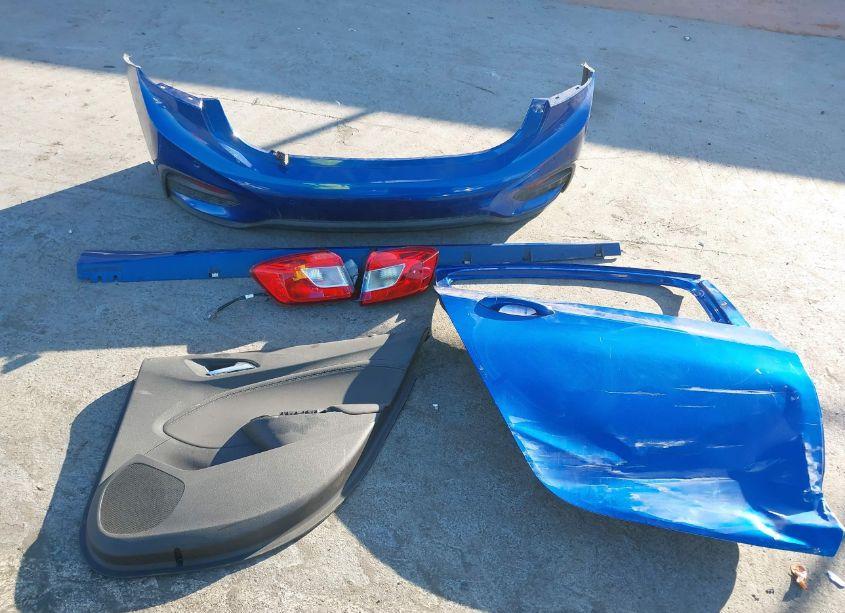 Photo 12 of 2018 Chevrolet Cruze PREMIER AUTO (VIN 1G1BF5SM3J7131526)