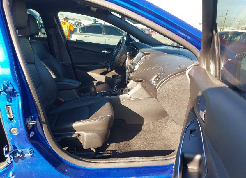 Photo 5 of 2018 Chevrolet Cruze PREMIER AUTO (VIN 1G1BF5SM3J7131526)