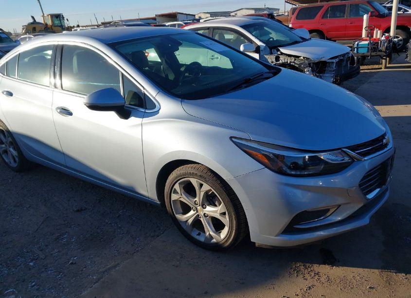 2017 Chevrolet Cruze PREMIER AUTO (VIN 1G1BF5SM5H7192371) main photo