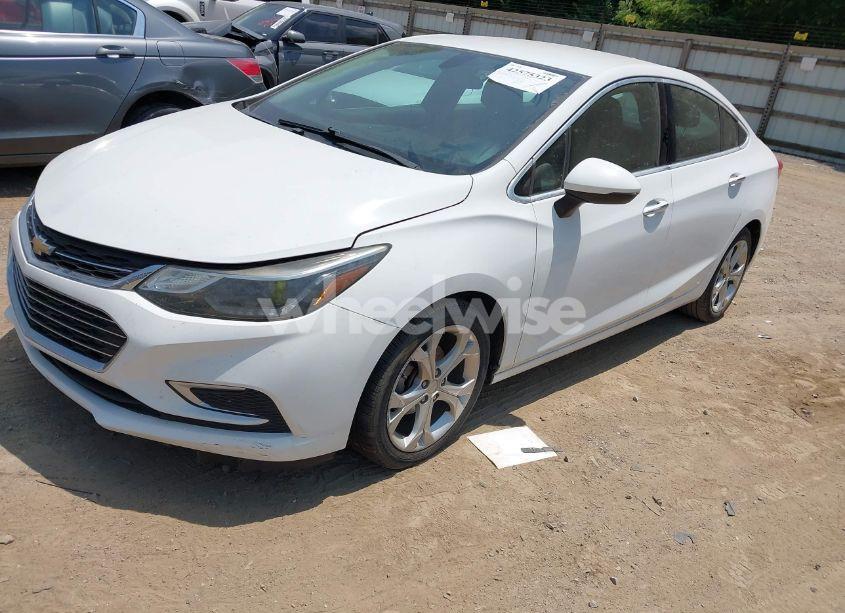 Photo 2 of 2017 Chevrolet Cruze PREMIER AUTO (VIN 1G1BF5SM6H7107375)