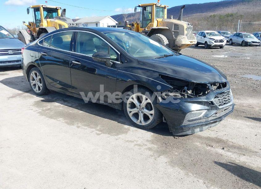2017 Chevrolet Cruze PREMIER AUTO (VIN 1G1BF5SM6H7225331) main photo