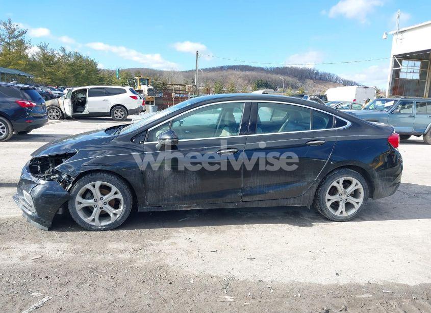 Photo 15 of 2017 Chevrolet Cruze PREMIER AUTO (VIN 1G1BF5SM6H7225331)