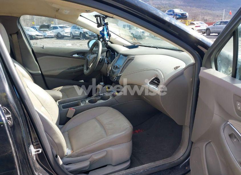 Photo 5 of 2017 Chevrolet Cruze PREMIER AUTO (VIN 1G1BF5SM6H7225331)