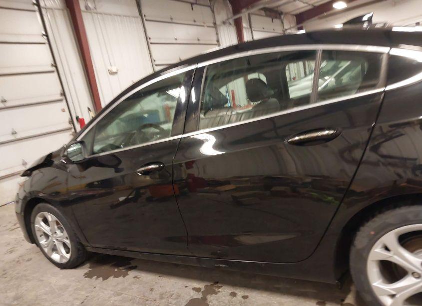 Photo 14 of 2018 Chevrolet Cruze PREMIER AUTO (VIN 1G1BF5SM6J7151334)