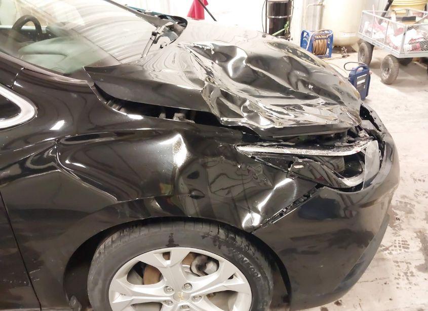 Photo 6 of 2018 Chevrolet Cruze PREMIER AUTO (VIN 1G1BF5SM6J7151334)