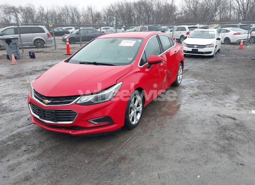 Photo 2 of 2018 Chevrolet Cruze PREMIER AUTO (VIN 1G1BF5SM6J7197388)