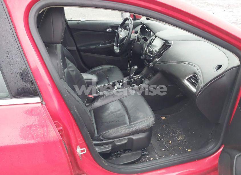 Photo 5 of 2018 Chevrolet Cruze PREMIER AUTO (VIN 1G1BF5SM6J7197388)