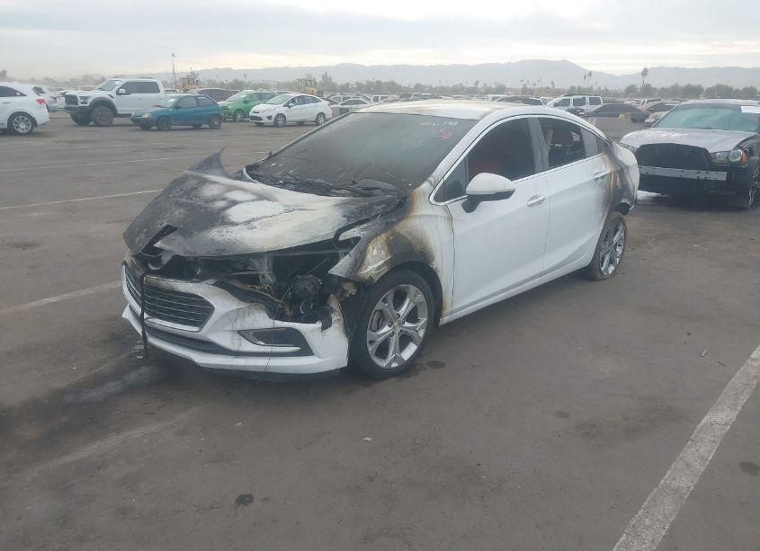 Photo 2 of 2018 Chevrolet Cruze PREMIER AUTO (VIN 1G1BF5SM6J7233323)