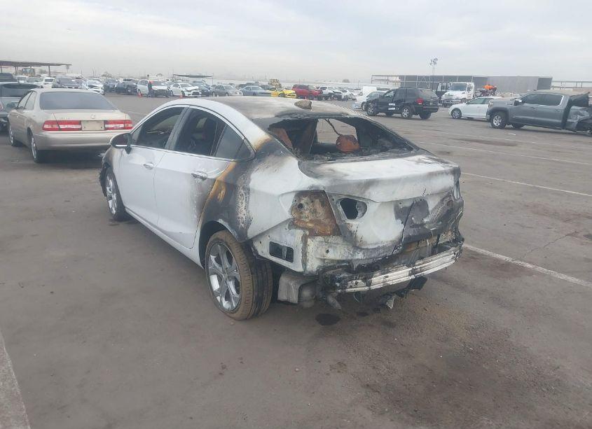 Photo 3 of 2018 Chevrolet Cruze PREMIER AUTO (VIN 1G1BF5SM6J7233323)