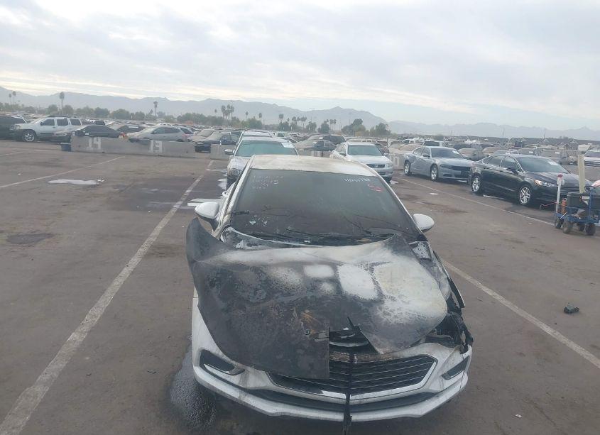 Photo 6 of 2018 Chevrolet Cruze PREMIER AUTO (VIN 1G1BF5SM6J7233323)