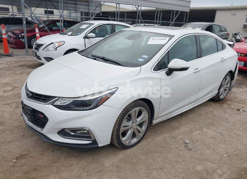 Photo 2 of 2017 Chevrolet Cruze PREMIER AUTO (VIN 1G1BF5SM7H7147402)
