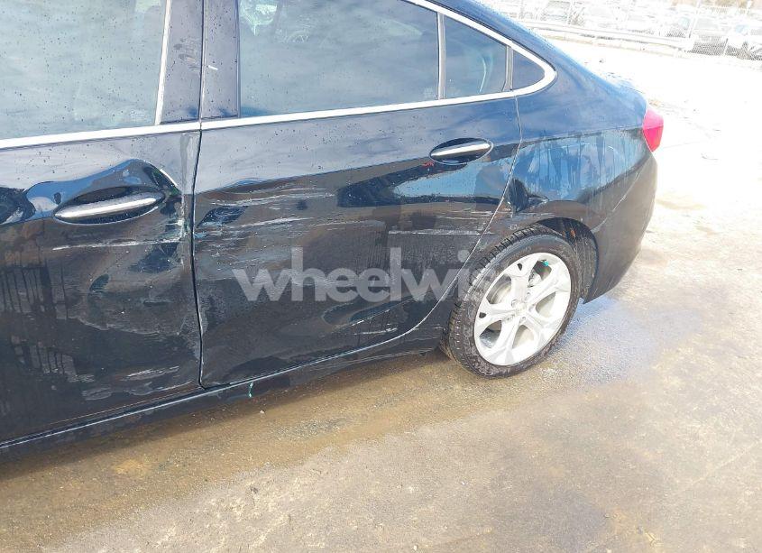 Photo 6 of 2017 Chevrolet Cruze PREMIER AUTO (VIN 1G1BF5SM7H7152843)