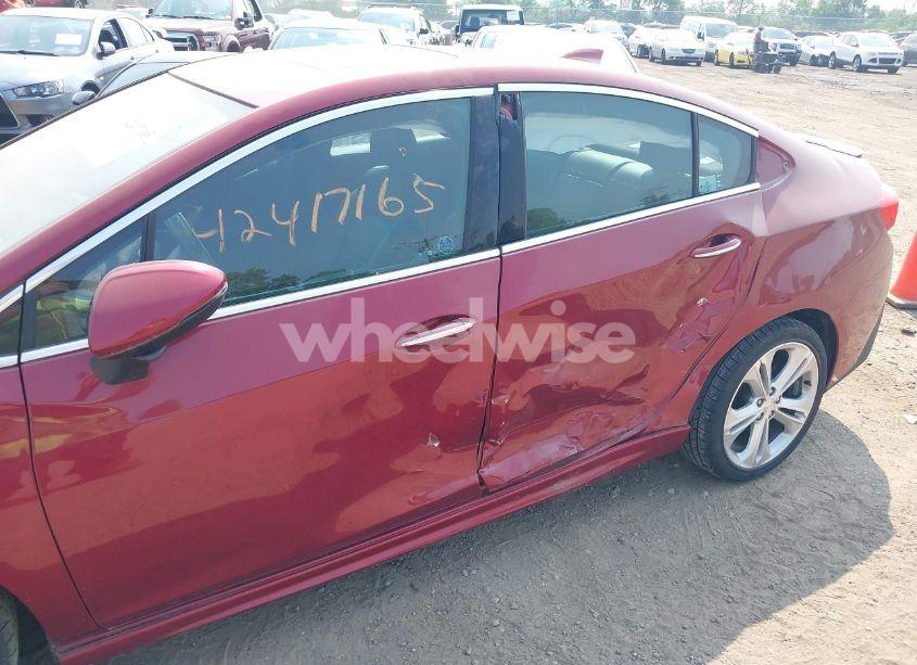 Photo 6 of 2017 Chevrolet Cruze PREMIER AUTO (VIN 1G1BF5SM7H7255597)