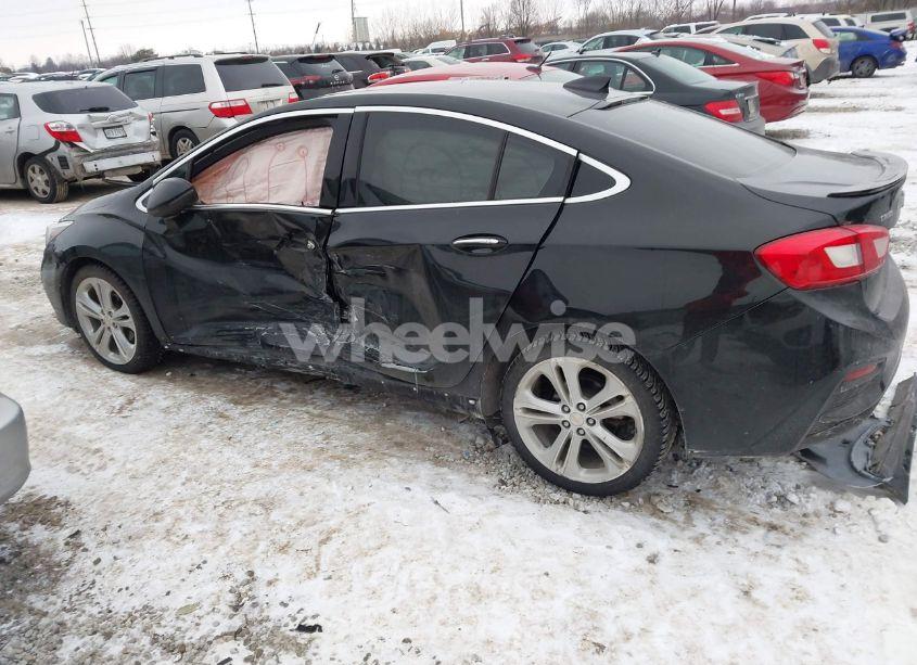 Photo 3 of 2018 Chevrolet Cruze PREMIER AUTO (VIN 1G1BF5SM8J7143686)