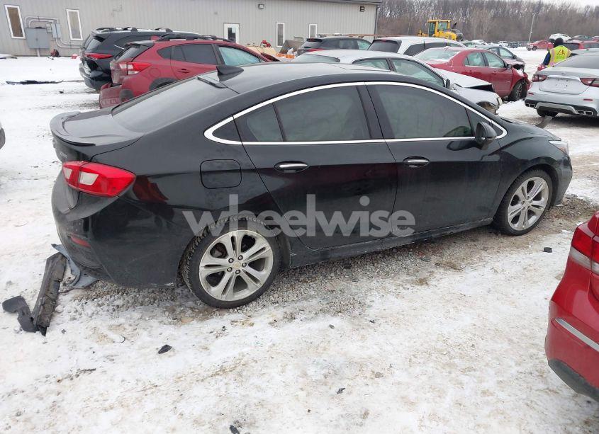 Photo 4 of 2018 Chevrolet Cruze PREMIER AUTO (VIN 1G1BF5SM8J7143686)