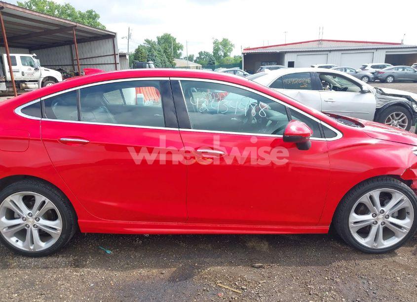 Photo 13 of 2018 Chevrolet Cruze PREMIER AUTO (VIN 1G1BF5SM8J7155479)