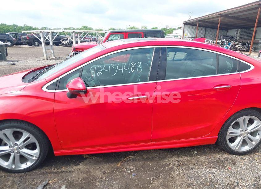 Photo 14 of 2018 Chevrolet Cruze PREMIER AUTO (VIN 1G1BF5SM8J7155479)