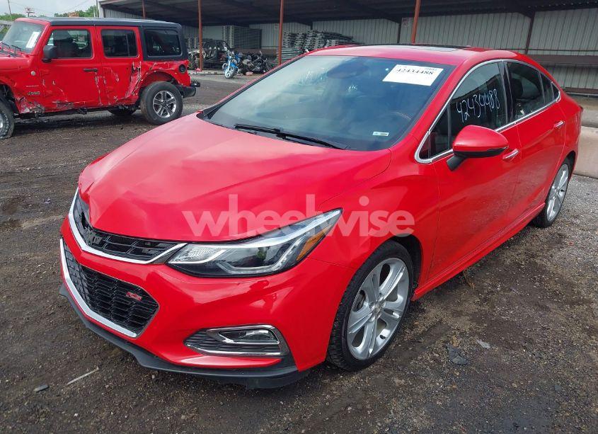 Photo 2 of 2018 Chevrolet Cruze PREMIER AUTO (VIN 1G1BF5SM8J7155479)