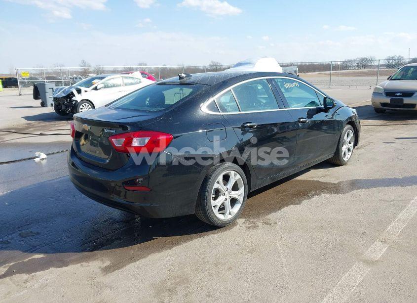 Photo 4 of 2017 Chevrolet Cruze PREMIER AUTO (VIN 1G1BF5SM9H7140354)