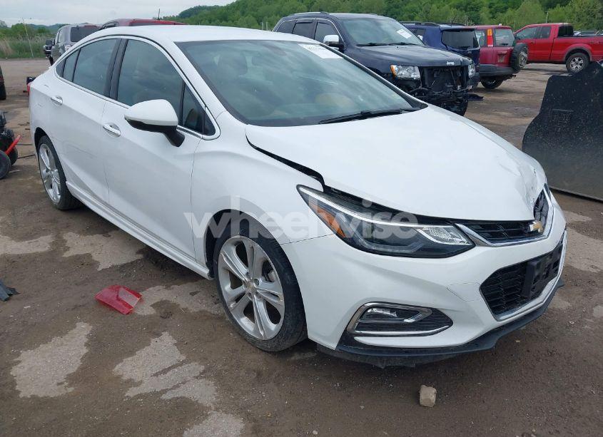 2017 Chevrolet Cruze PREMIER AUTO (VIN 1G1BF5SMXH7118654) main photo