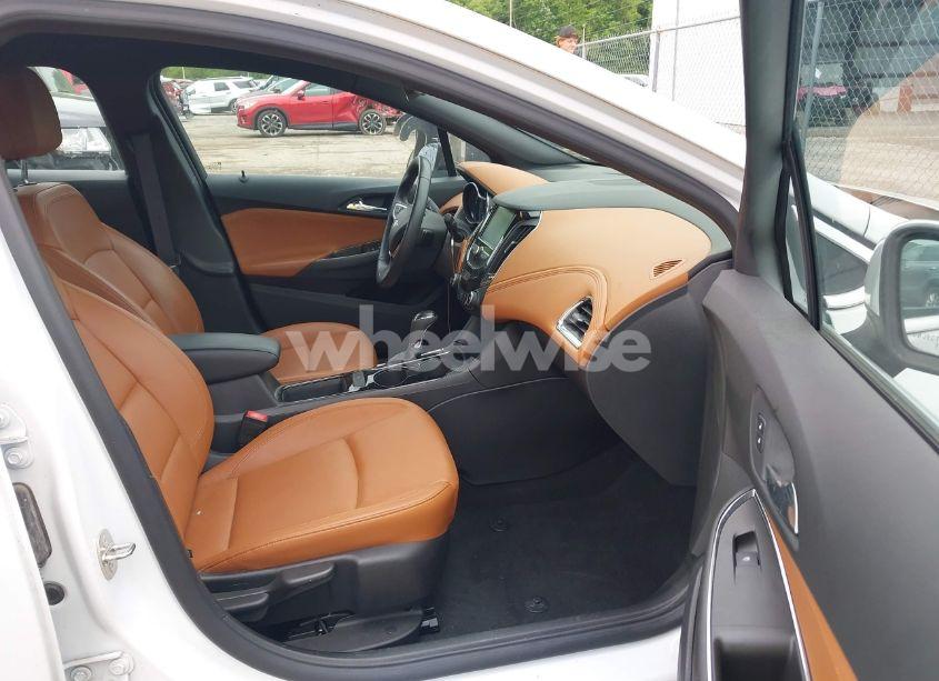 Photo 5 of 2017 Chevrolet Cruze PREMIER AUTO (VIN 1G1BF5SMXH7118654)