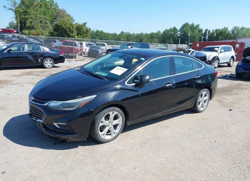 Photo 2 of 2017 Chevrolet Cruze PREMIER AUTO (VIN 1G1BF5SMXH7142615)