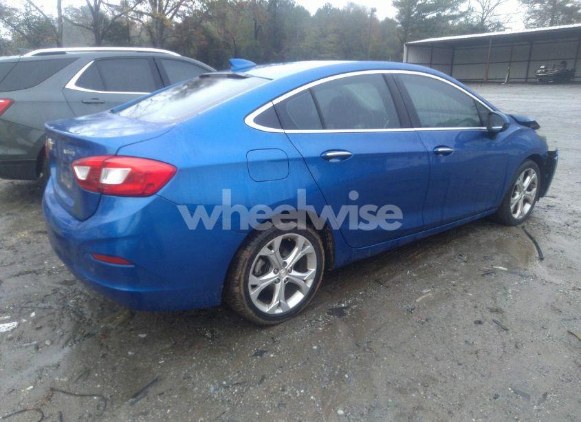 Photo 4 of 2017 Chevrolet Cruze PREMIER AUTO (VIN 1G1BF5SMXH7168826)